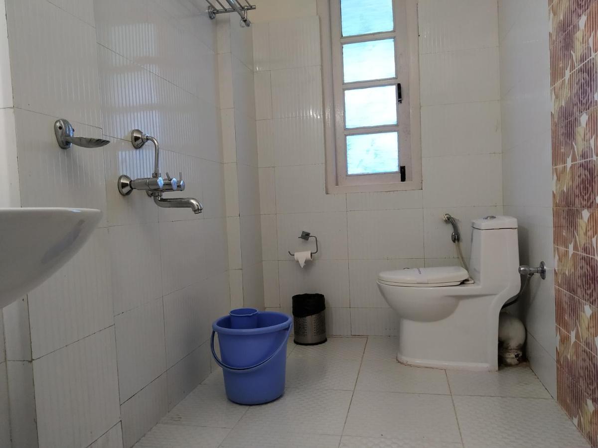 Hotel Sc Continental Itānagar Zewnętrze zdjęcie
